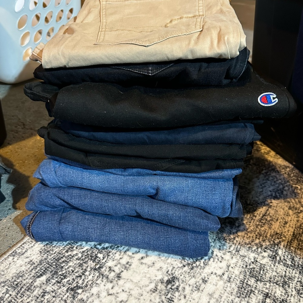 American Eagle Outfitters Black and Blue Jeans